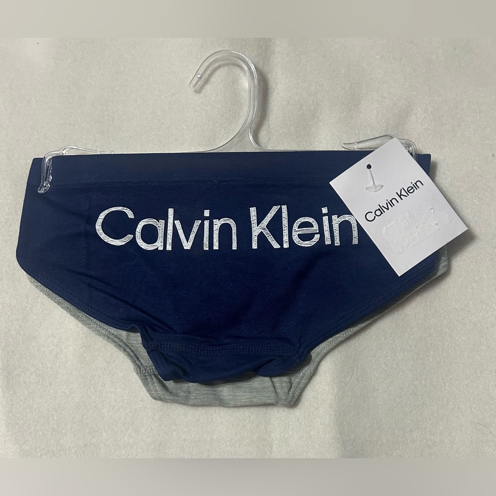003 INTMTS: 2 pack Calvin Klein seamless hipster panties size S 6-6x - Picture 2 of 2